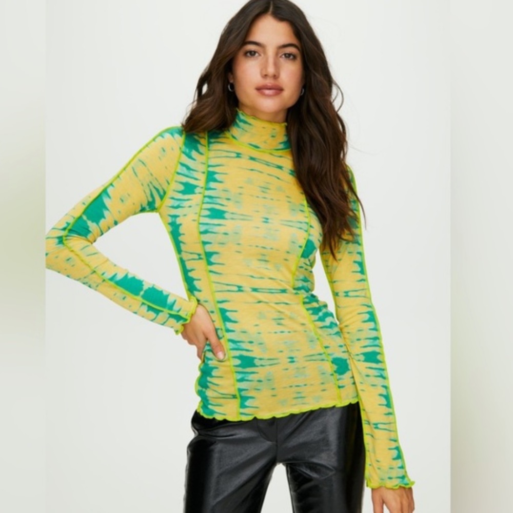Aritzia long sleeve